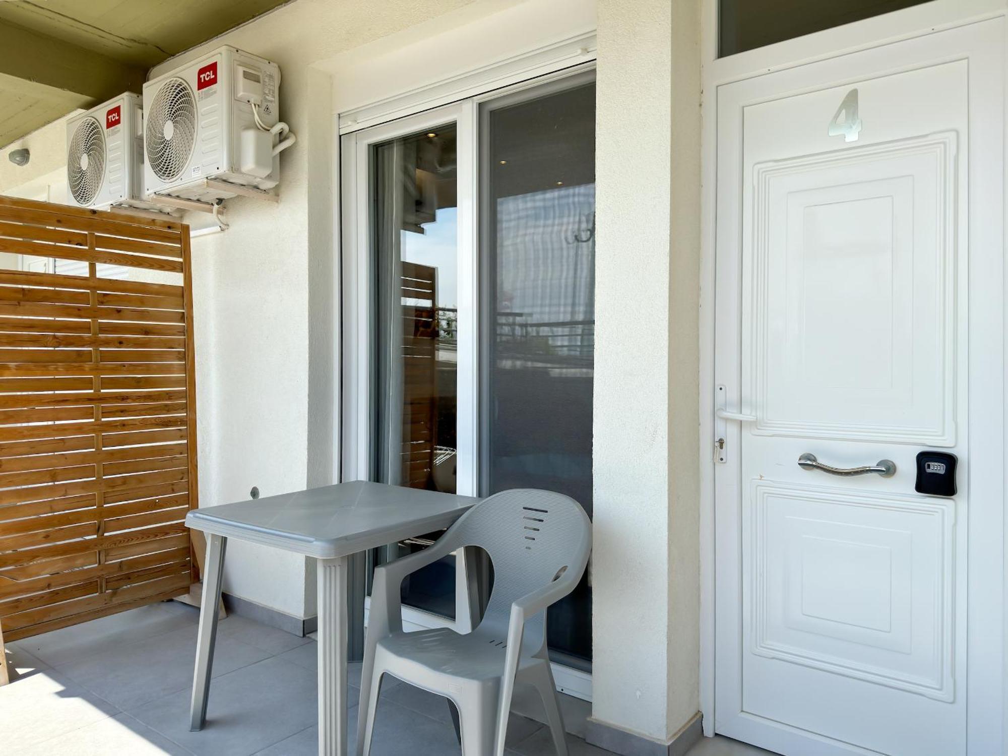 Blue Horizon 6 Apartman Nea Kallikrateia Kültér fotó