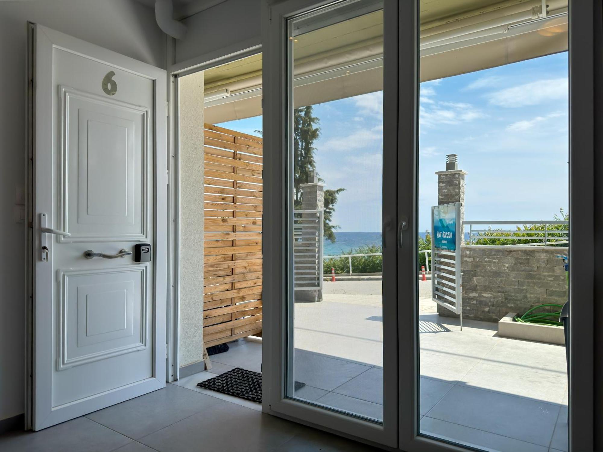 Blue Horizon 6 Apartman Nea Kallikrateia Kültér fotó